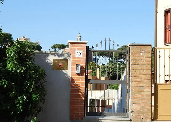 Апарт-отель Vatican